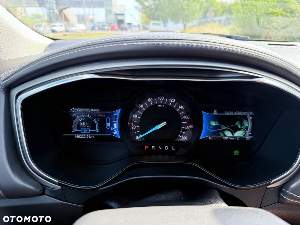 Ford Mondeo 2.0 Hybrid Vignale - 9