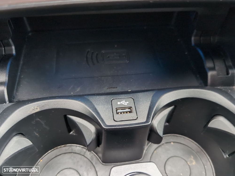 BMW 330 e Pack Desportivo M Auto - 20