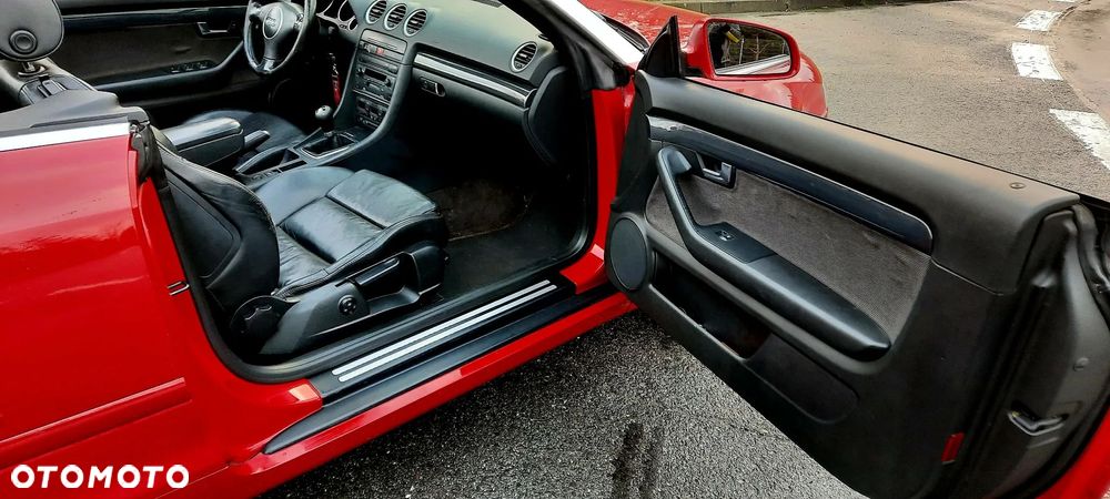 Audi A4 Cabrio 1.8 T - 36