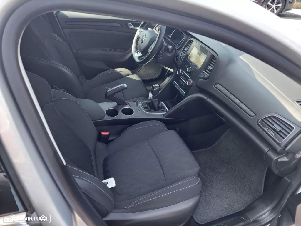Renault Mégane Sport Tourer 1.5 Blue dCi Limited C/PM+Pneu - 10