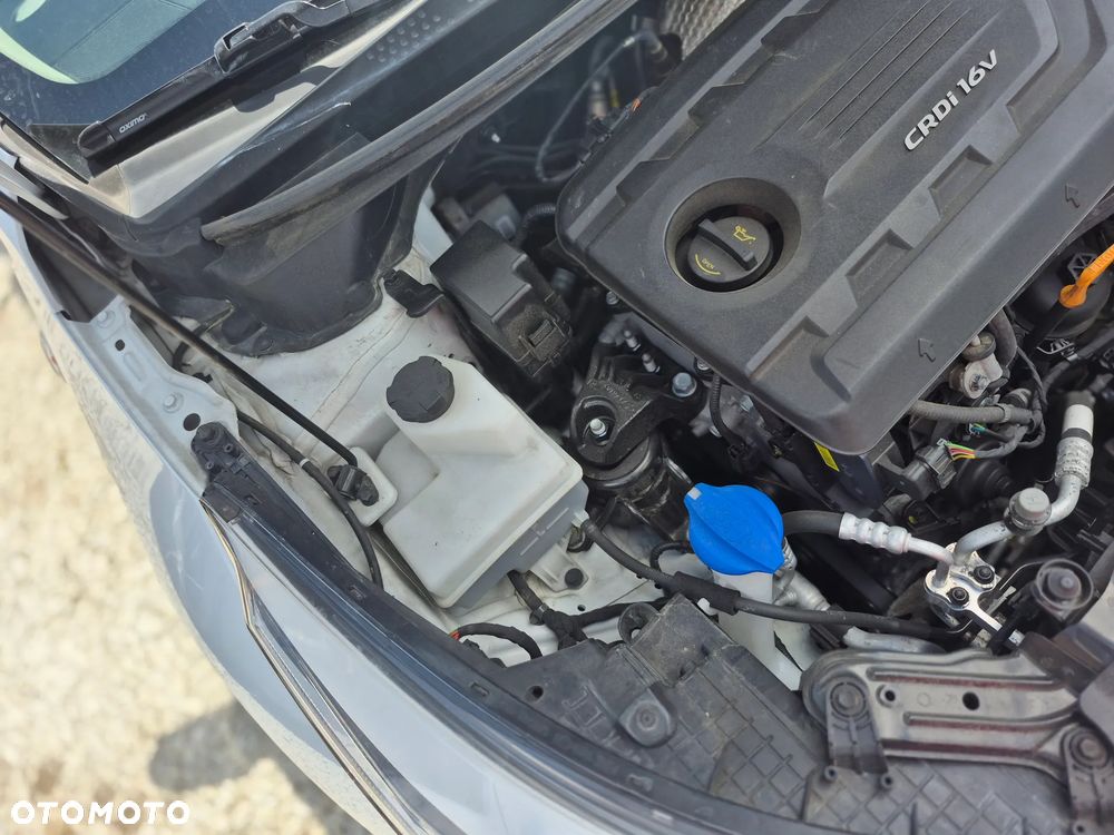 Kia Ceed 1.6 CRDi Smart - 18