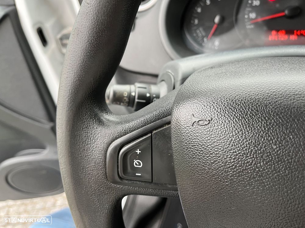 Renault Kangoo 1.5 dCi Maxi Business 3L (Longa) - 25