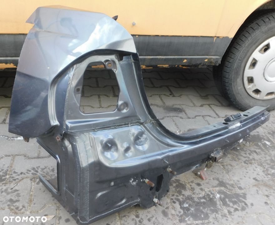 błotnik lewy tył okular pas tylny BMW E90 SEDAN