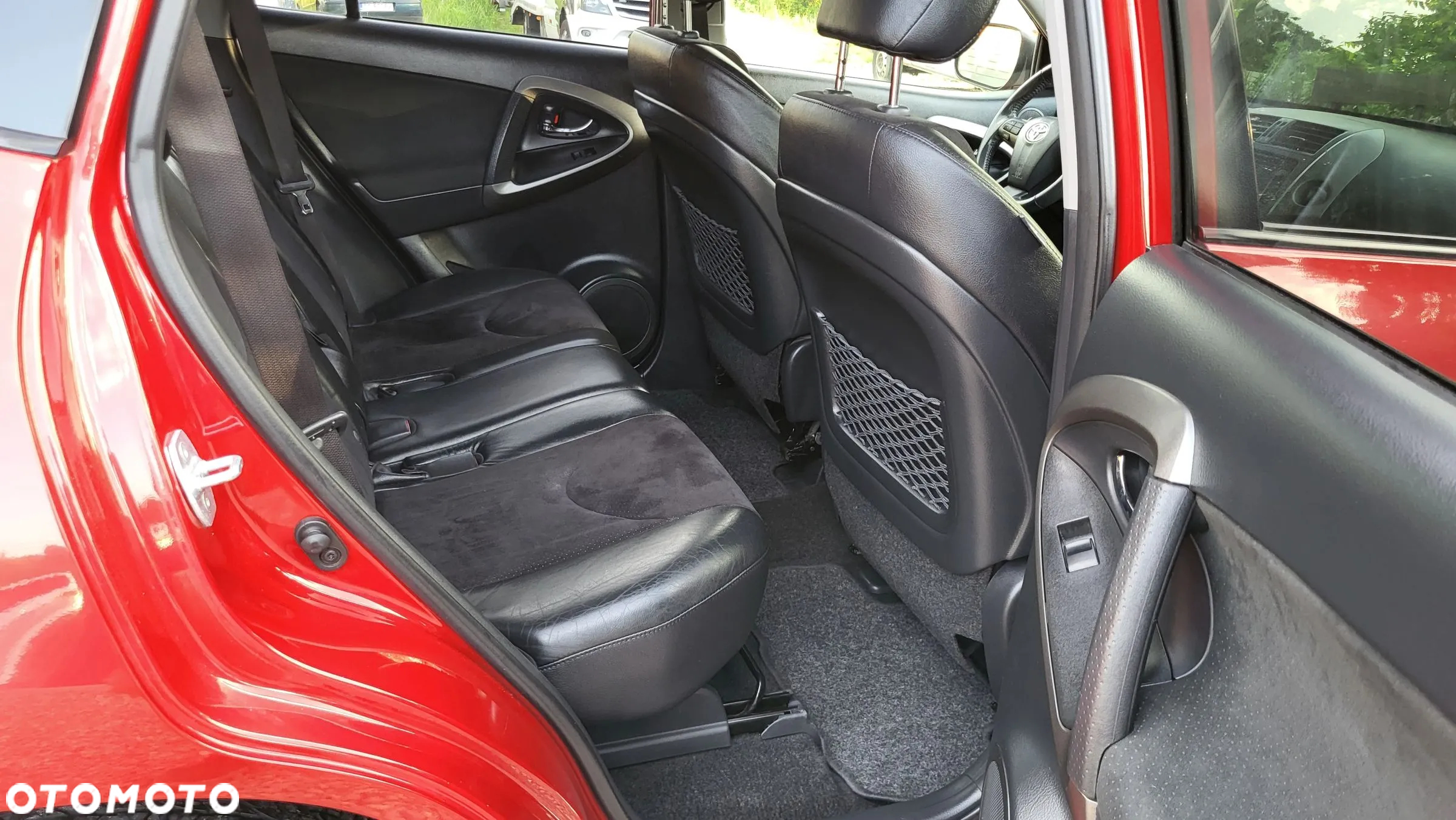 Toyota RAV4 2.0 4x4 Sol - 26