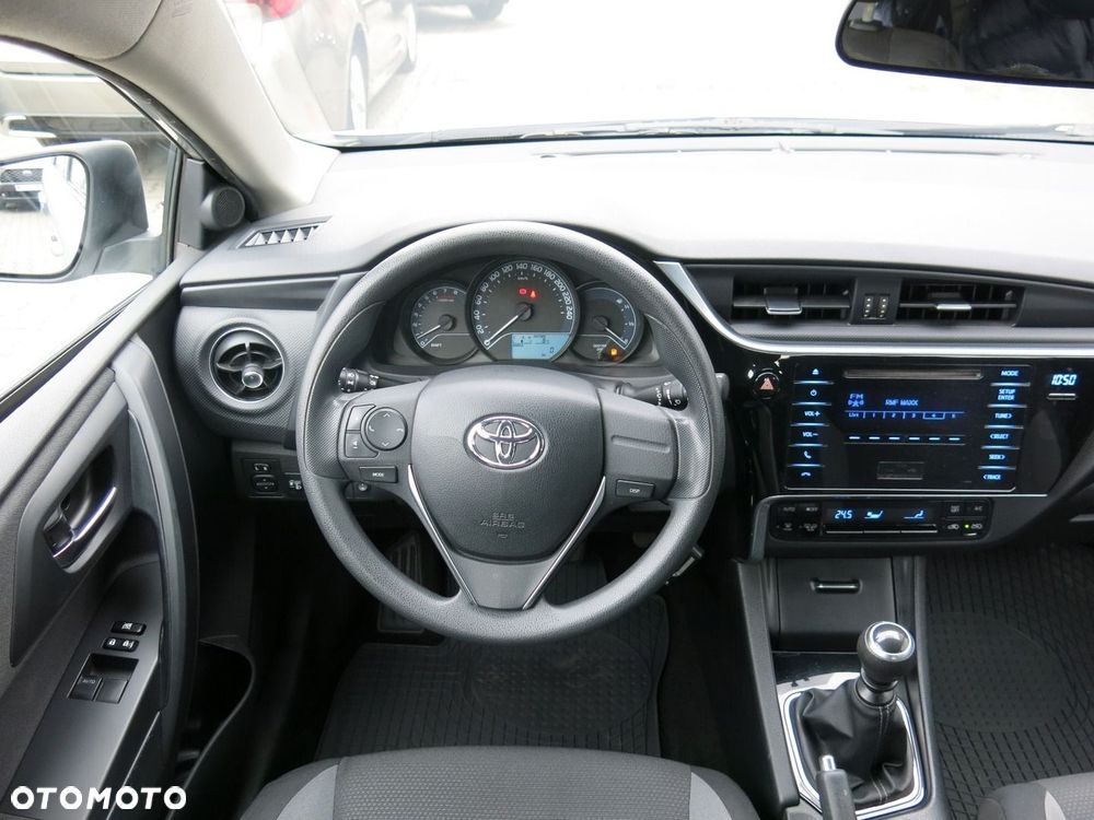 Toyota Auris 1.33 VVT-i Active - 10