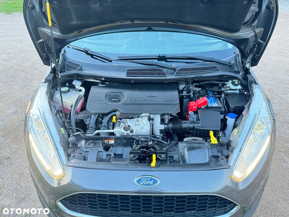 Ford Fiesta - 27