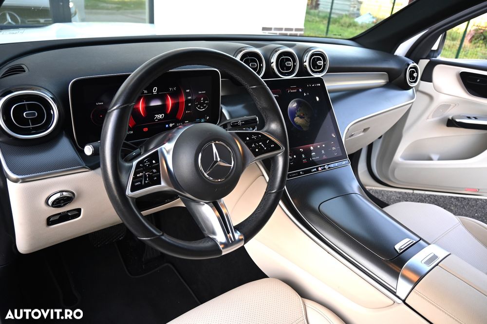Mercedes-Benz GLC 200 4Matic 9G-TRONIC Edition Avantgarde - 33