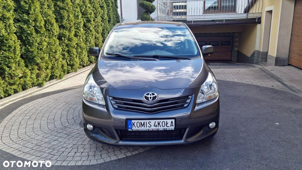 Toyota Verso - 9