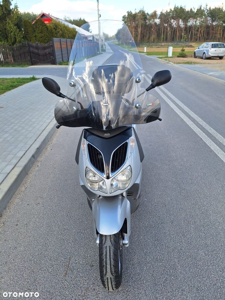 Aprilia Sportcity - 5
