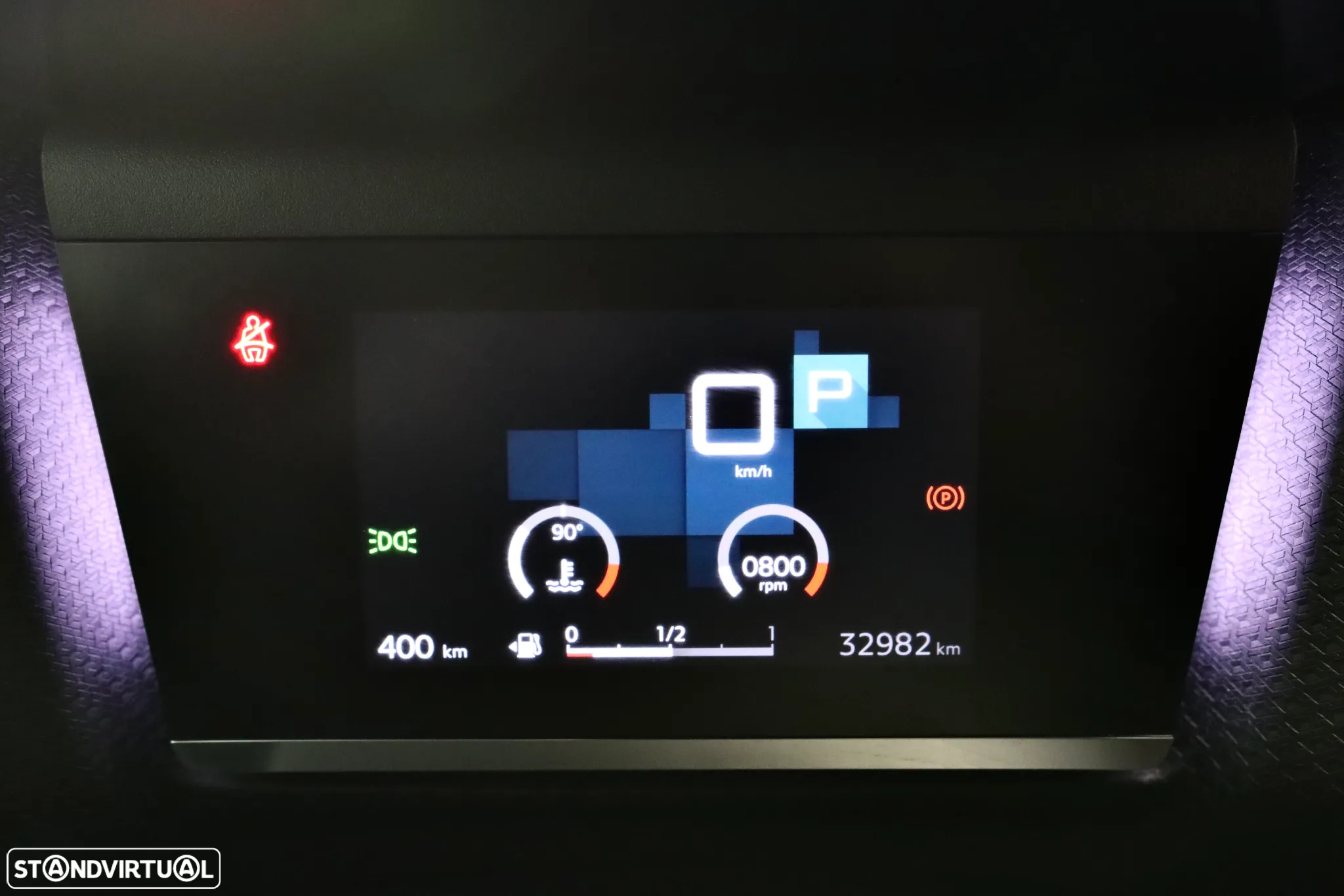 Citroën C4 BlueHDi 130 Stop&Start EAT8 SHINE - 11