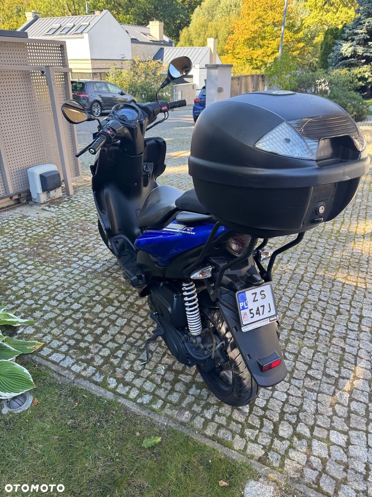 Yamaha Aerox - 3