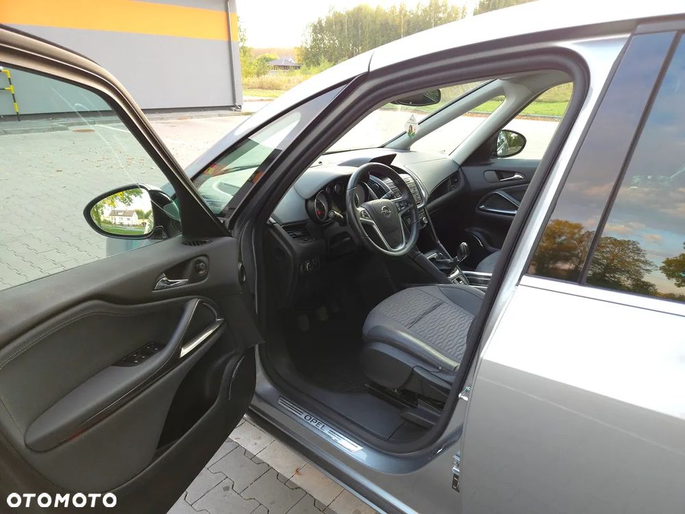 Opel Zafira 2.0 CDTI Cosmo - 16