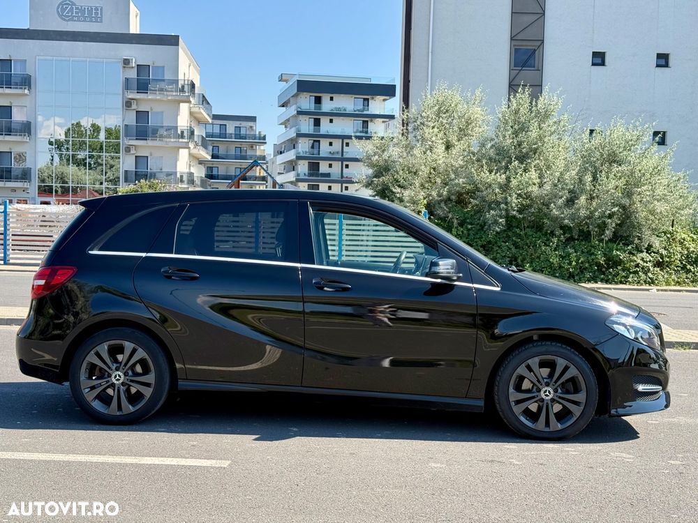 Mercedes-Benz B 180 - 4