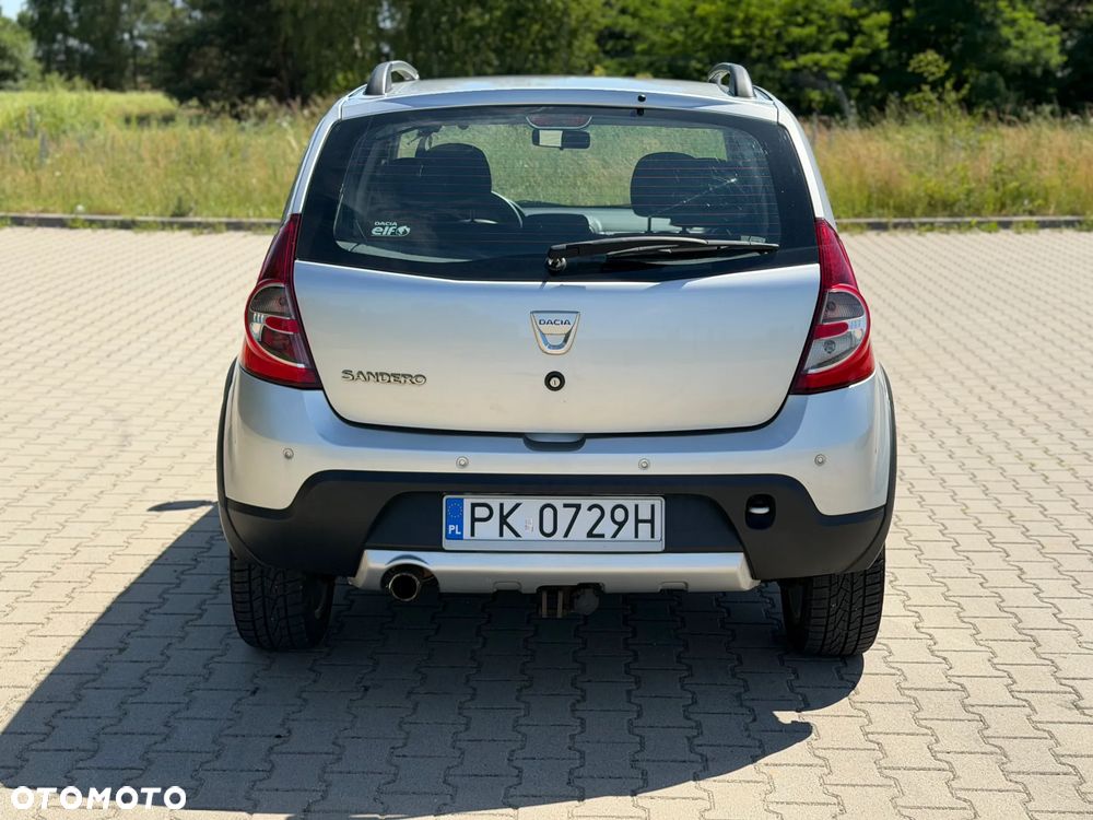Dacia Sandero 1.6 MPI Stepway - 5