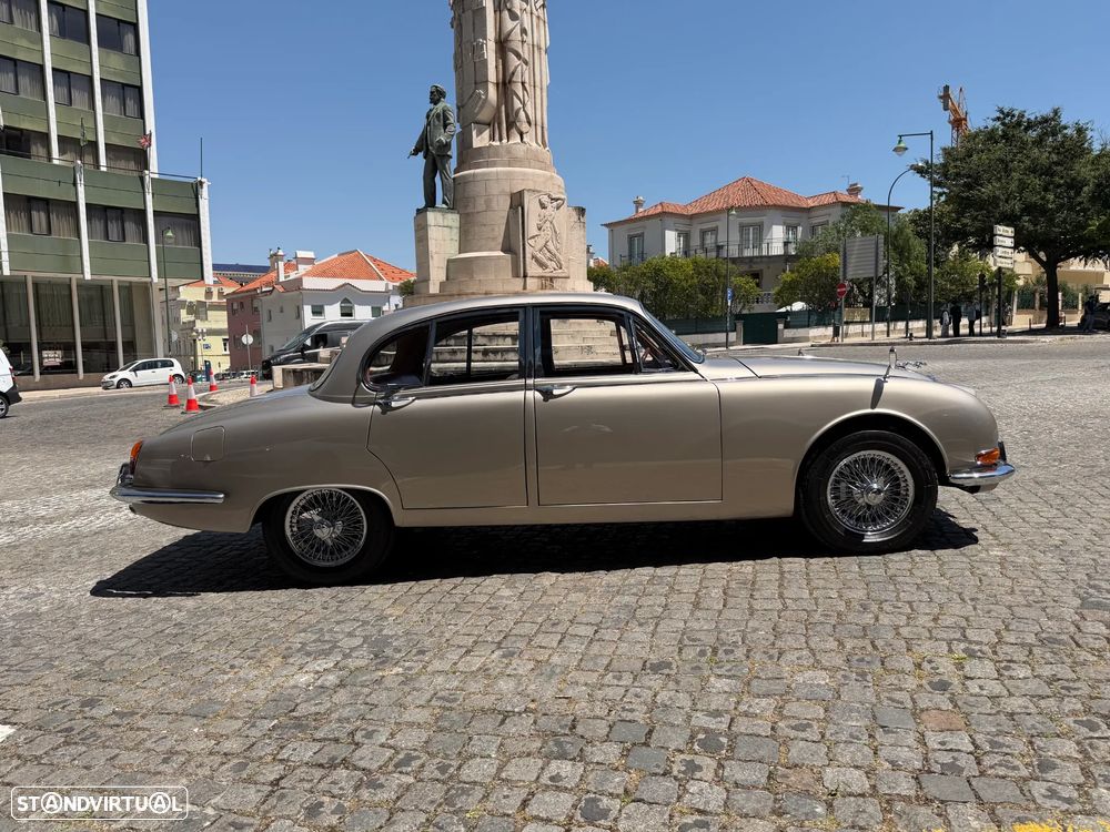 Jaguar S-Type - 3