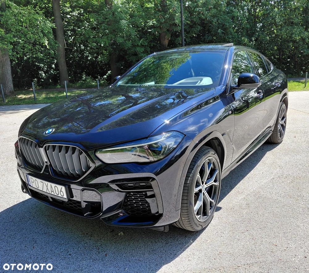 BMW X6 M50i - 2