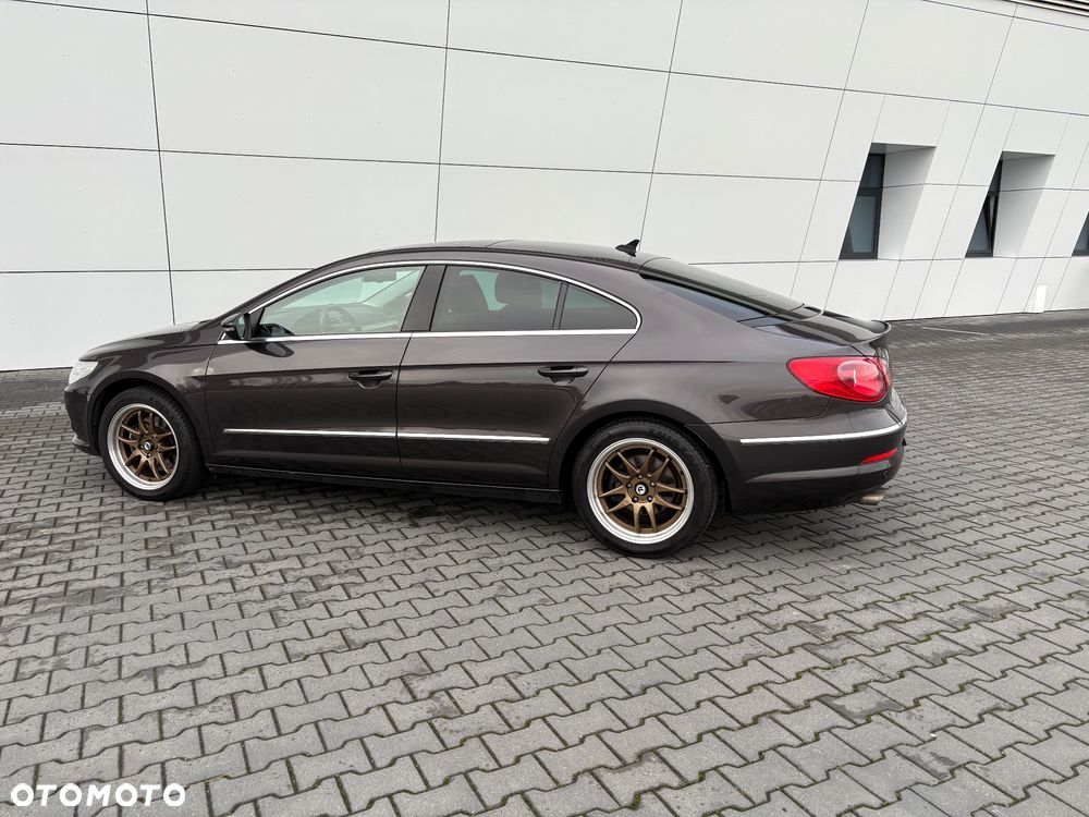 Volkswagen Passat CC - 9