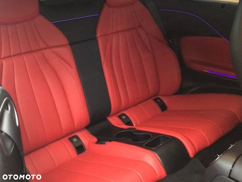 Mercedes-Benz CLE 300 mHEV 4-Matic AMG Line - 12