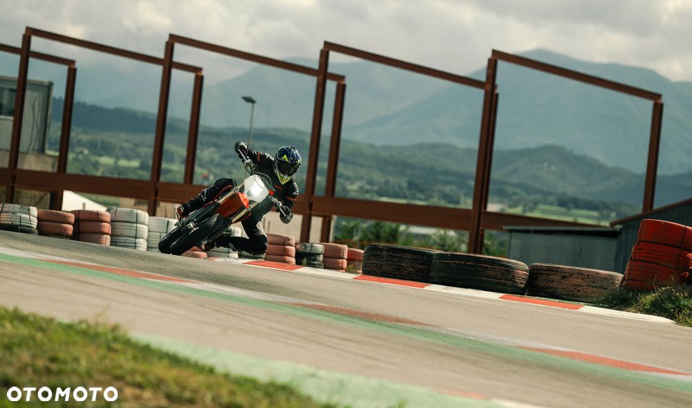 Stark Future VARG - 8