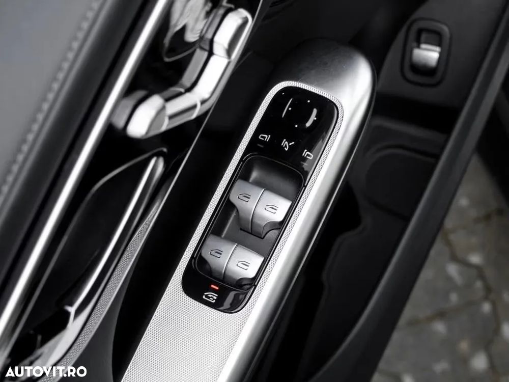 Mercedes-Benz GLC Coupe 200 4MATIC MHEV - 10