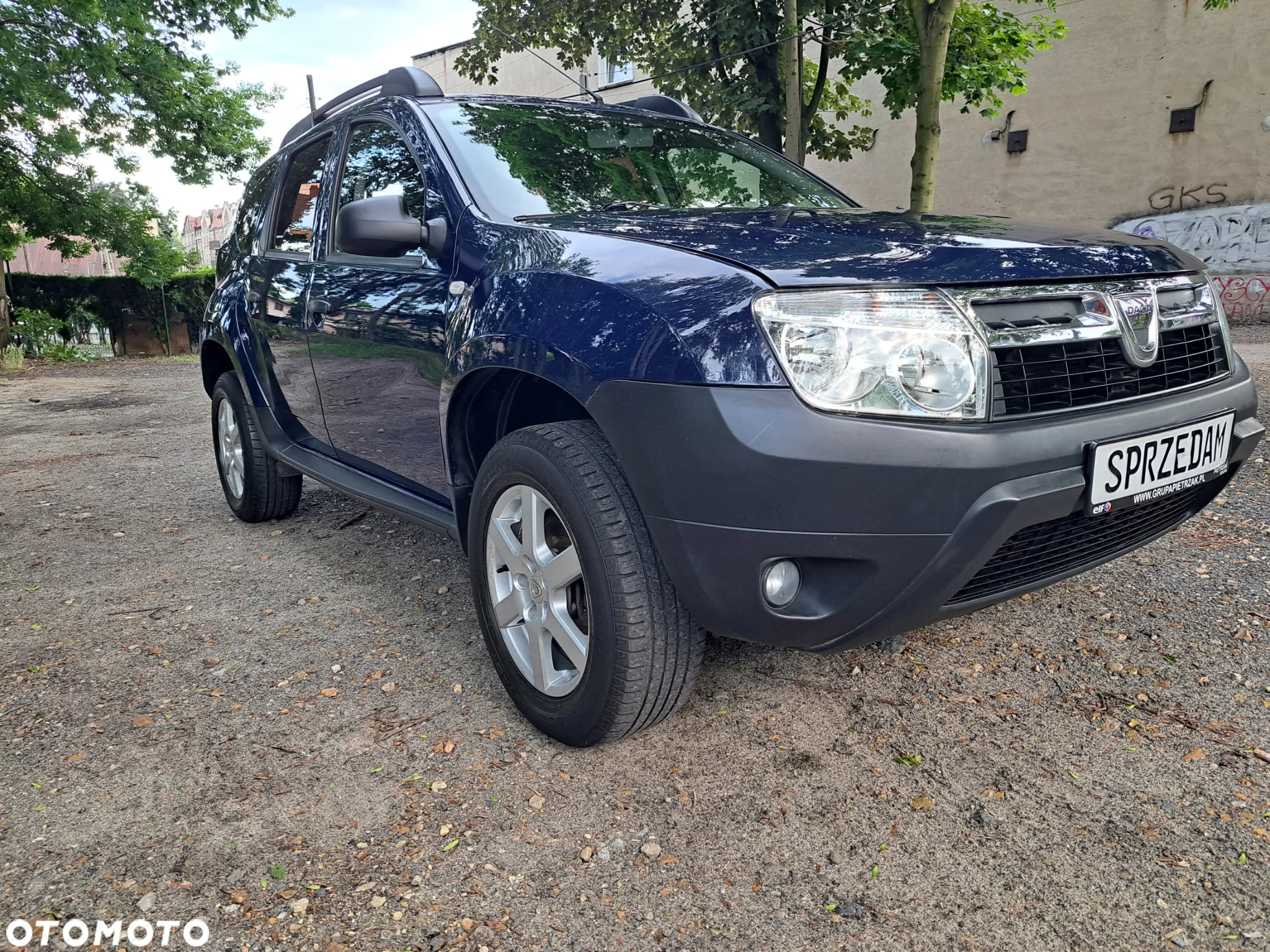 Dacia Duster 1.6 16V 4x2 Laureate - 12