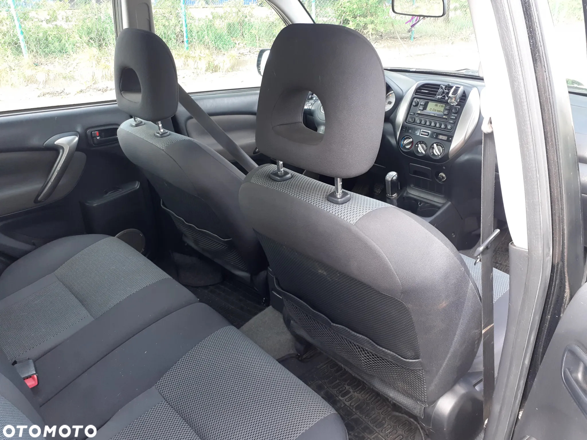 Toyota RAV4 2.0 D-4D 4x4 - 6
