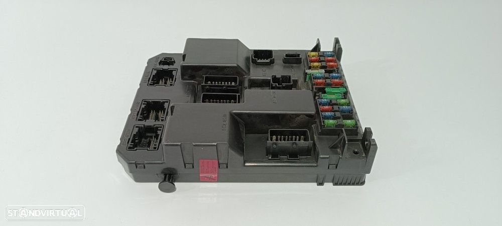 CAIXA DE RELÉS/ FUSÍVEIS PEUGEOT 307 (S1) XN - 3