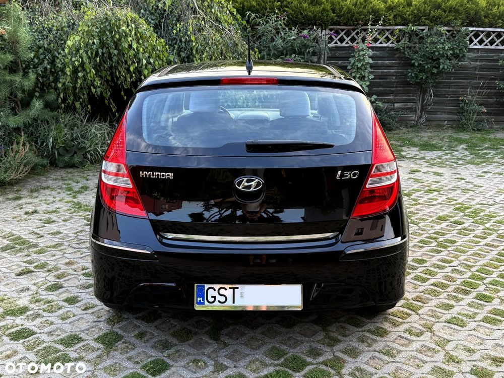 Hyundai i30 1.4 Comfort - 36
