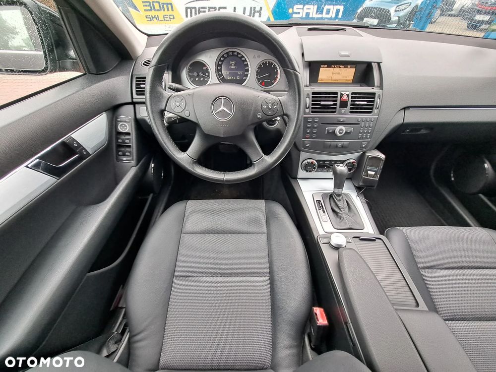 Mercedes-Benz Klasa C 180 T Kompressor Automatik Avantgarde - 9