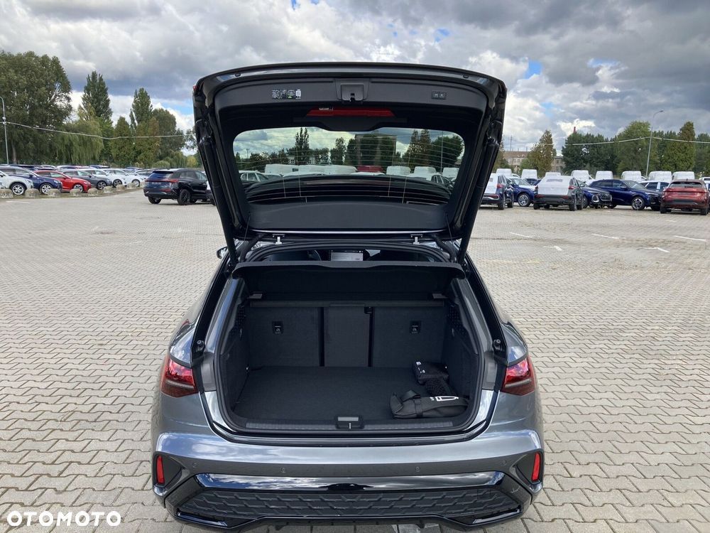 Audi A3 Sportback - 19