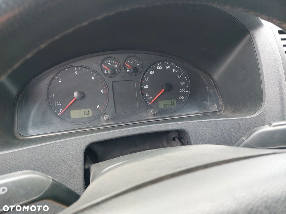 Volkswagen Transporter - 14