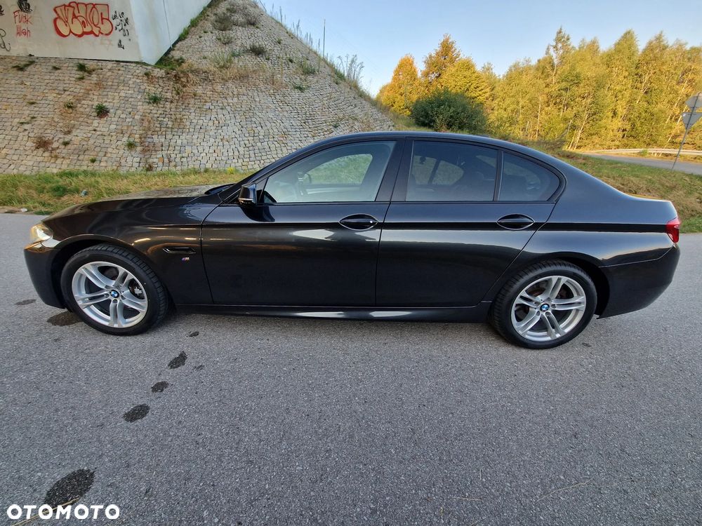 BMW Seria 5 520d xDrive - 3