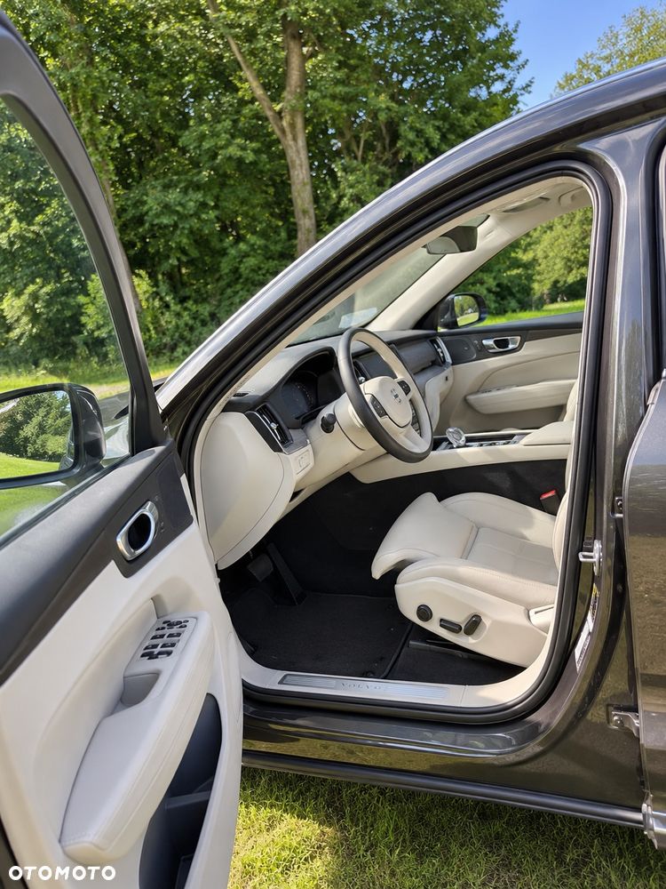 Volvo XC 60 D4 AWD Inscription - 5