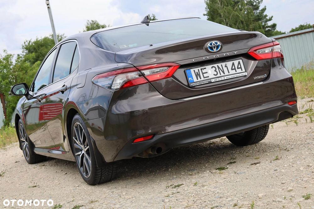 Toyota Camry 2.5 Hybrid Prestige CVT - 6