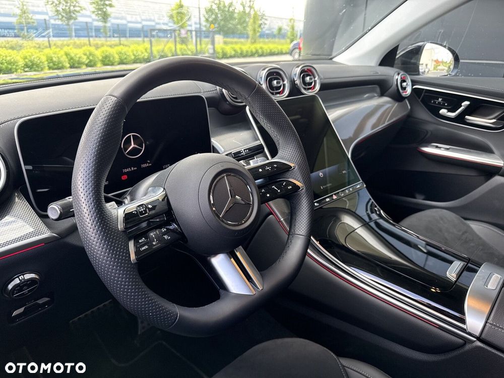 Mercedes-Benz GLC 200 mHEV 4-Matic AMG Line - 10