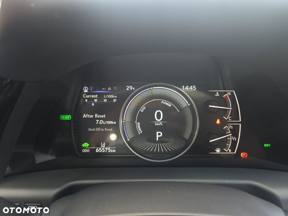 Lexus ES 300h Business Edition - 14