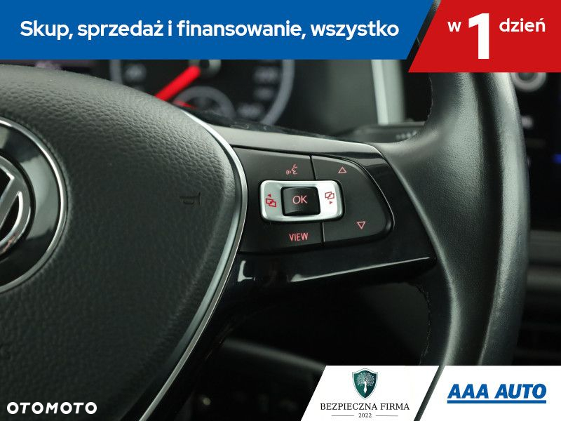 Volkswagen Polo - 17