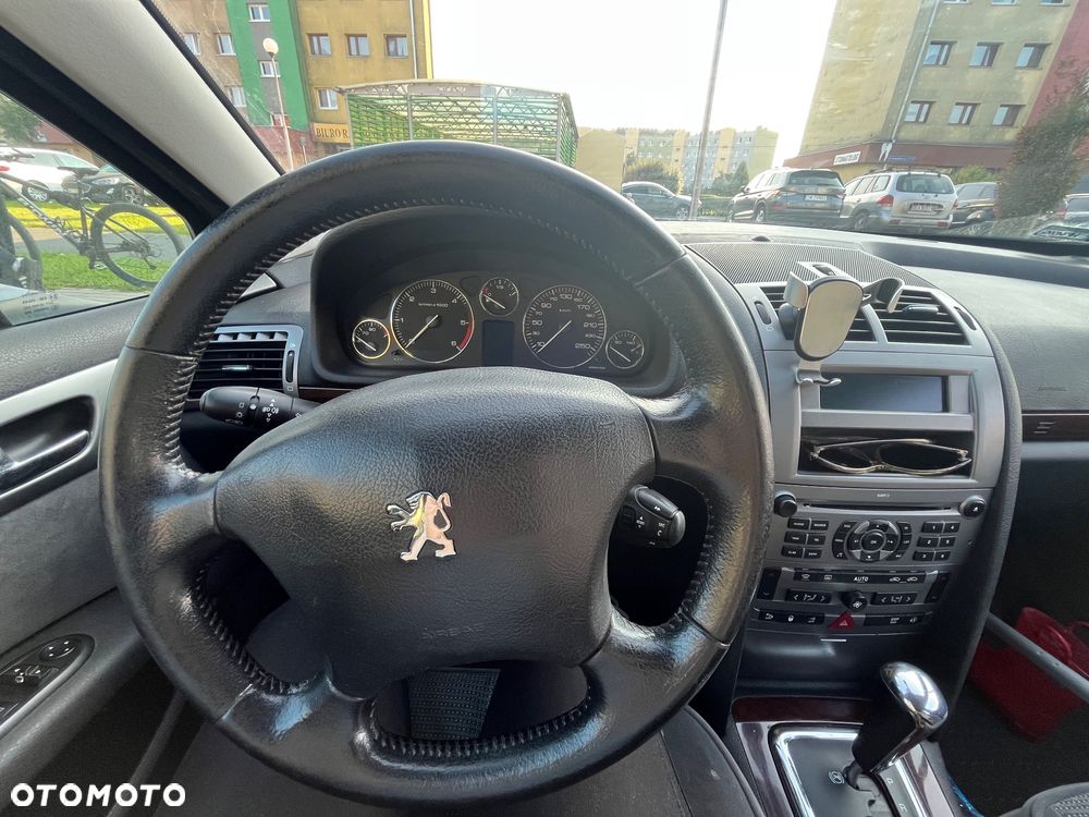Peugeot 407 - 4