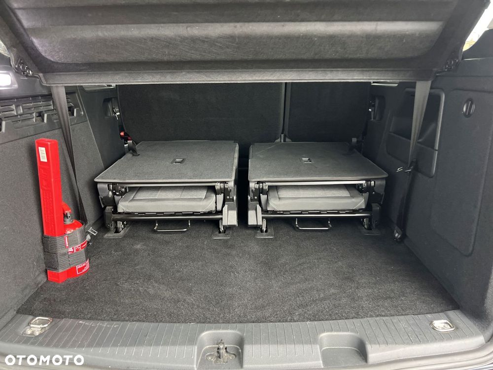 Ford Tourneo Connect - 19