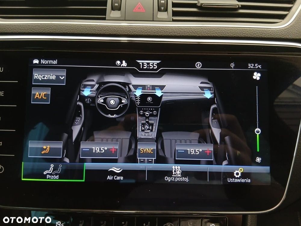 Skoda Superb 2.0 TDI SCR L&K DSG - 30