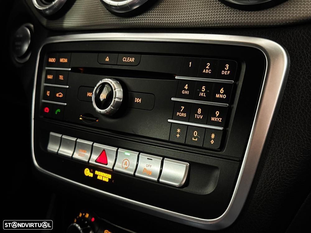 Mercedes-Benz CLA 200 d 4Matic 7G-DCT UrbanStyle Edition - 32