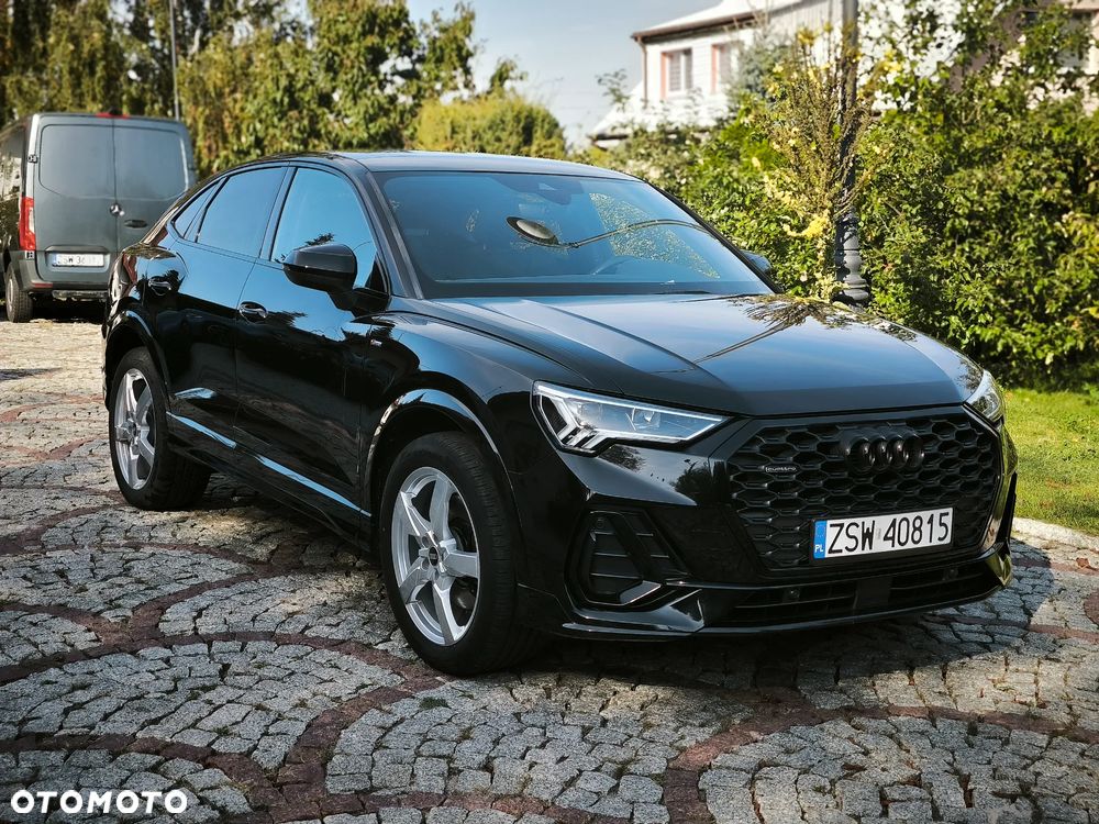 Audi Q3 Sportback - 5