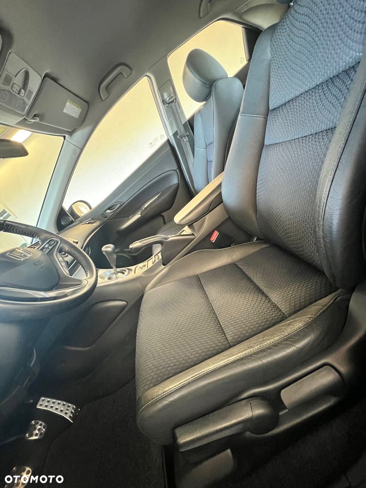 Honda Civic 1.4 i-VTEC Sport Black Edition - 19