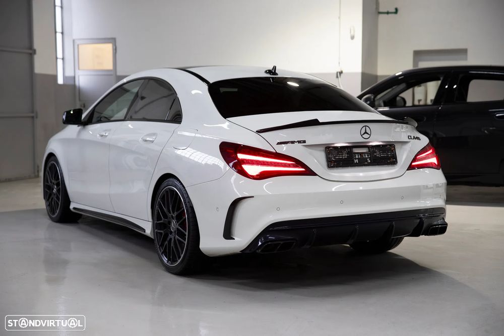 Mercedes-Benz CLA 45 AMG 4Matic Speedshift DCT 7G Night Edition - 1