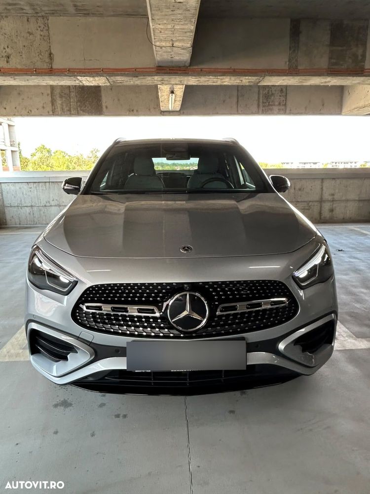 Mercedes-Benz GLA 220 4MATIC MHEV - 1