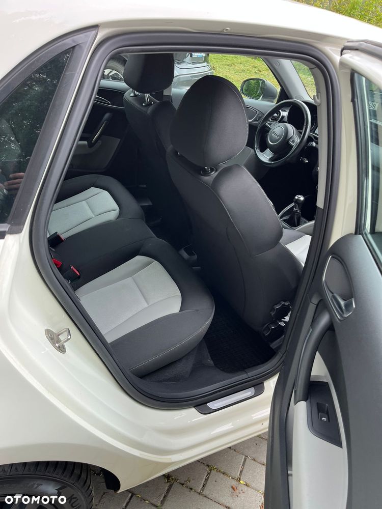 Audi A1 Sportback 1.6 TDI Ambition - 12