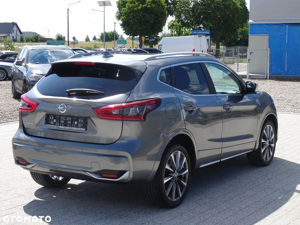 Nissan Qashqai 1.3 DIG-T DCT TEKNA+ - 9