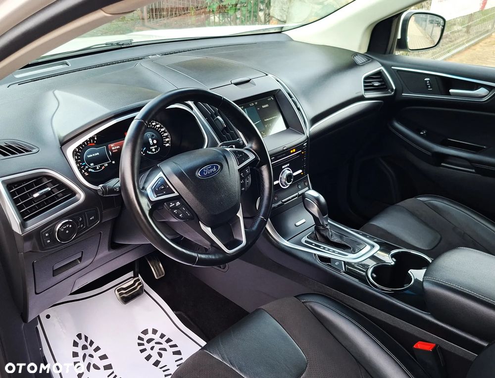 Ford Edge 2.0 TDCi Bi-Turbo 4x4 ST-LINE - 16