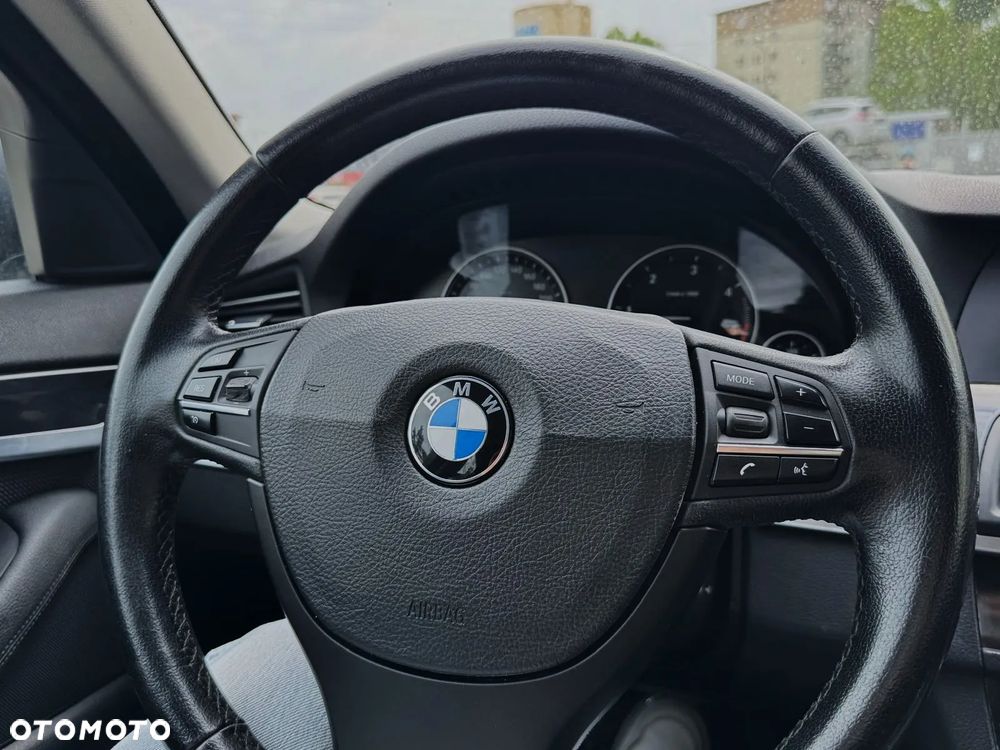 BMW Seria 5 - 16