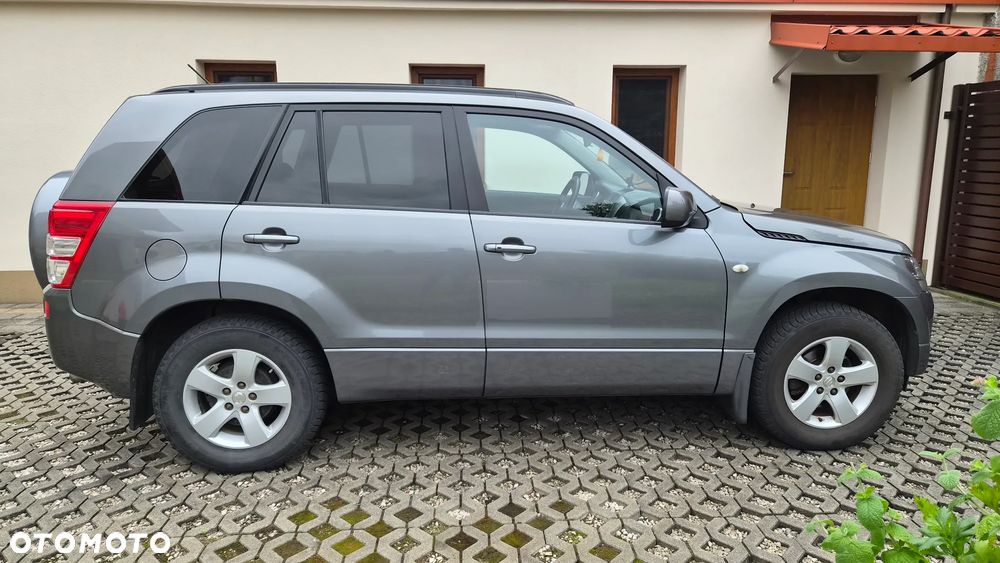 Suzuki Grand Vitara 2.0 Comfort - 8